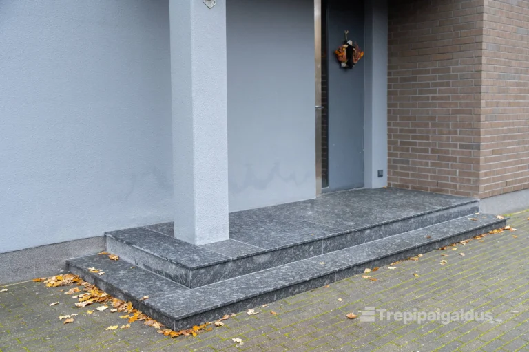 Modernse eramu välistrepi renoveerimine Steel Gray graniitplaatidega